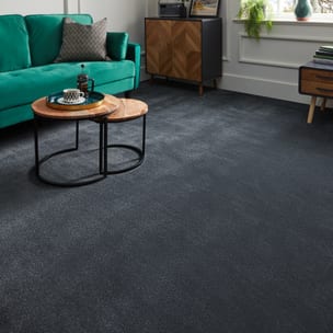 215731 Madison French Blue Lifestyle